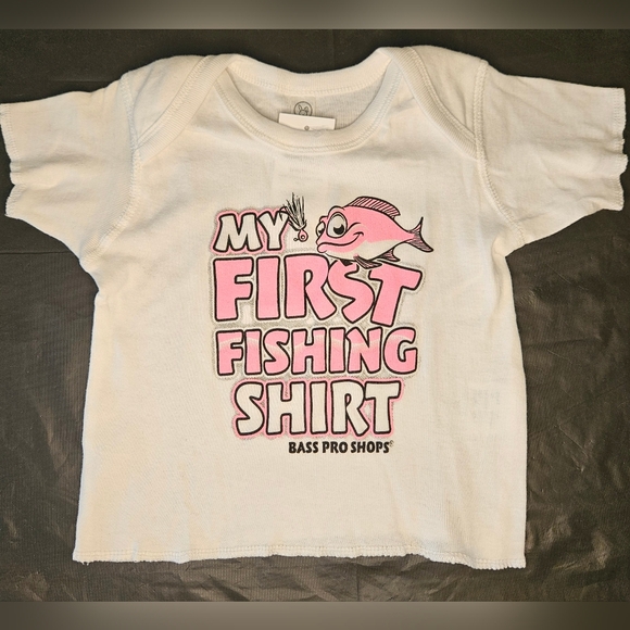 NWT Bass Pro Shops My First Fishing T-Shirt Size 18M - Picture 2 of 5